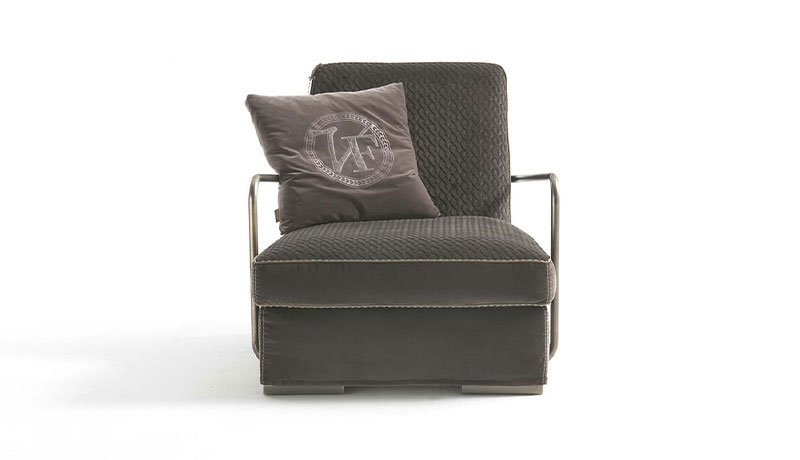 VF-Lounge chair 1