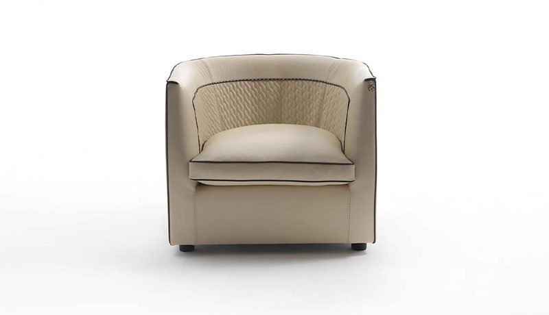 VF-Lounge chair 3