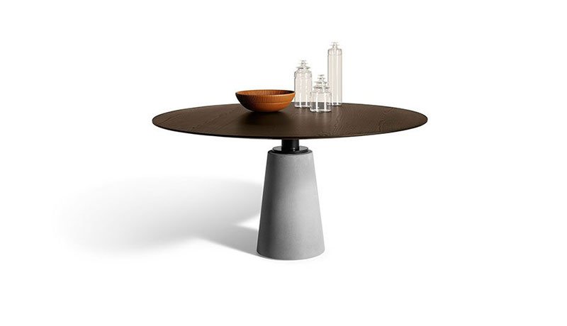 Poltrona Frau-Dining table 2